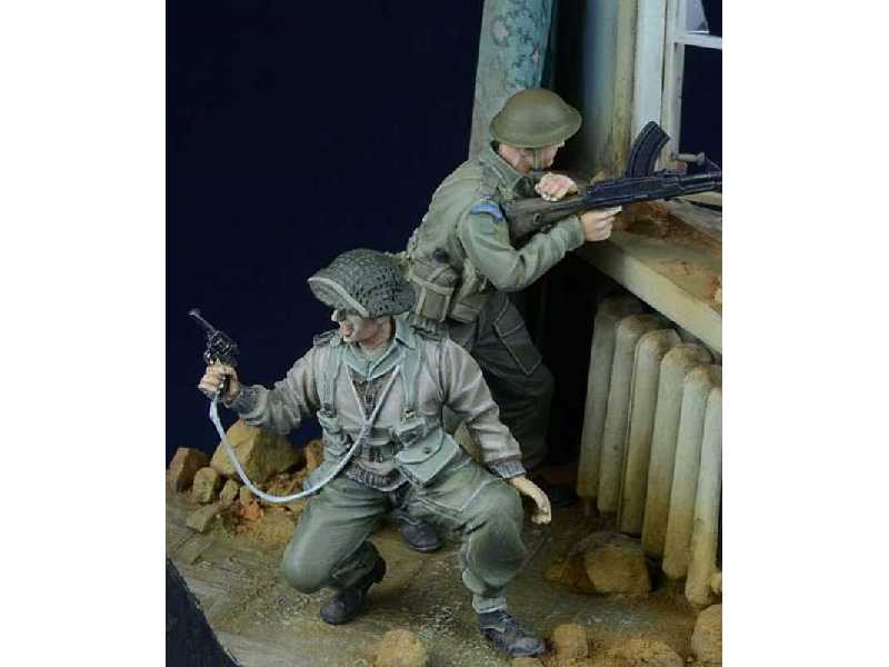 British / Commonwealth Infantry In Action 1943-45 - image 1 British / Commonwealth Infantry In Action 1943-45 - image 1