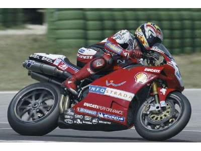 Ducati 998 F02 SBK 2002 - image 1