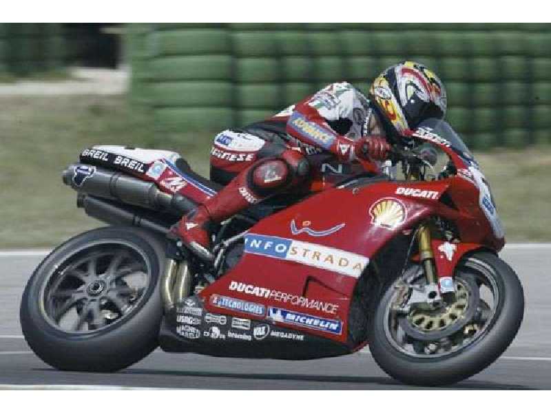 Ducati 998 F02 SBK 2002 - image 1
