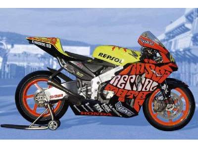 Honda RC211V Repsol Valencia 2003 - image 1