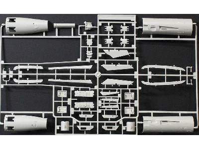 Su-17/22UMK-3 Fitter - image 3