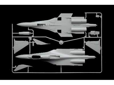 Sukhoi Su-27 Flanker - image 7