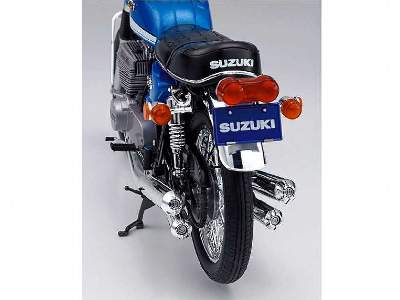 Suzuki GT380 B - image 7