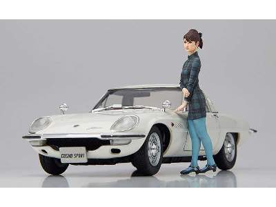 Mazda Cosmo Sport L10b With Girl Figure - image 1