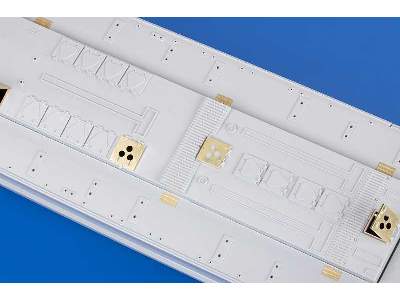 S-38 Schnellboot hatches 1/35 - Italeri - image 5