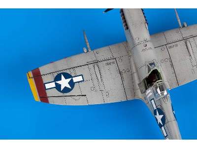 Spitfire Mk. VIII 1/72 - image 10