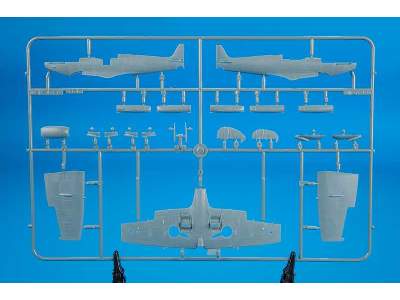 Spitfire Mk. VIII 1/72 - image 22