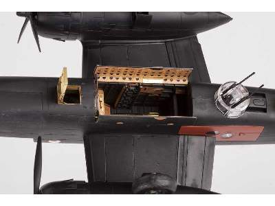 B-25C/ D bomb bay 1/72 - Airfix - image 4