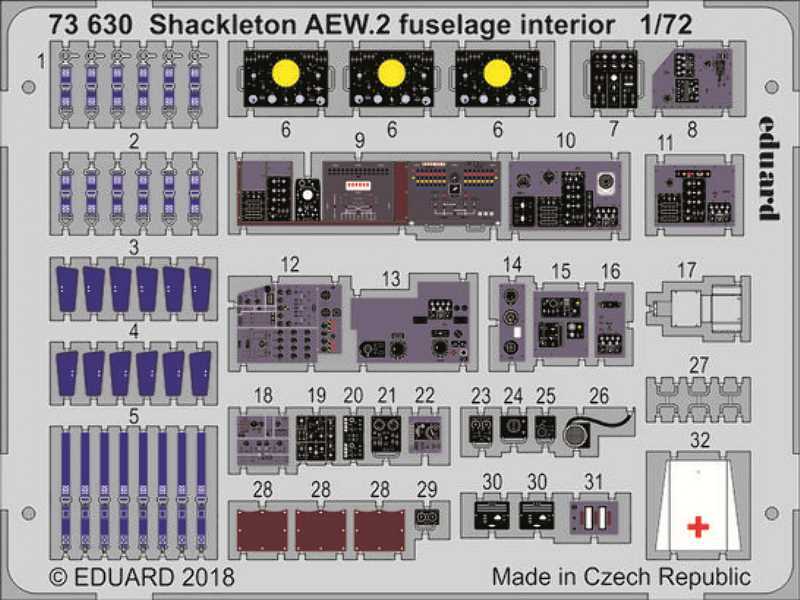 Shackleton AEW.2 fuselage interior 1/72 - Airfix - image 1