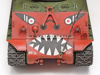 U.S. Medium Tank M4A3E8 Sherman Easy Eight Korean War - image 4