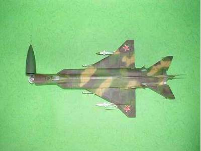 Sukhoi Su-15 TM Flagon-F - image 3