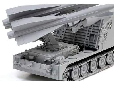 M727 MiM-23 Tracked Guided Missile Carrier - image 18