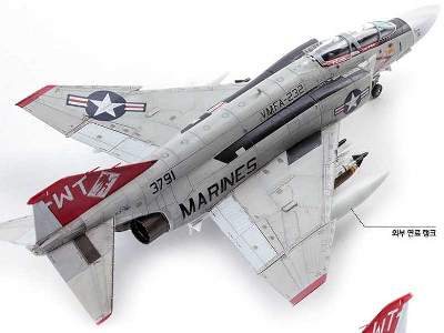 USMC F-4J VMFA-232 Red Devils  - image 6