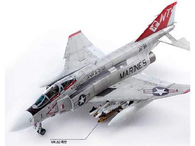 USMC F-4J VMFA-232 Red Devils  - image 7