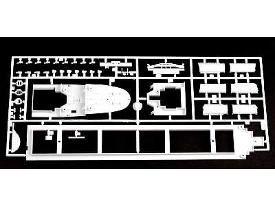 R.M.S. Titanic - image 6