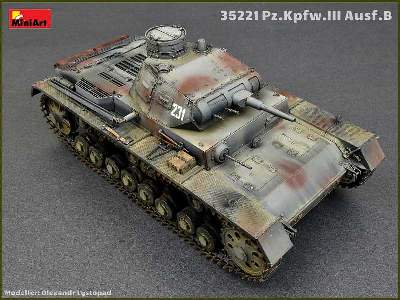 Pz.Kpfw.III Ausf.B w/Crew - image 22