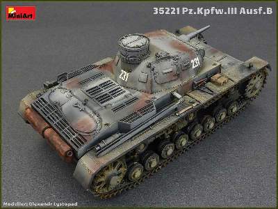 Pz.Kpfw.III Ausf.B w/Crew - image 25