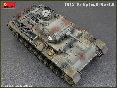 Pz.Kpfw.III Ausf.B w/Crew - image 26