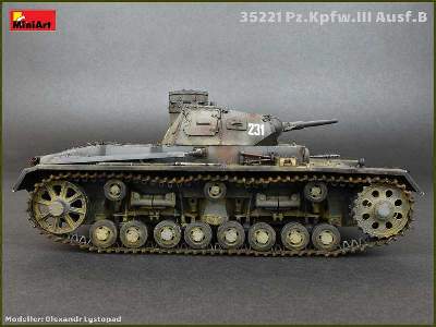Pz.Kpfw.III Ausf.B w/Crew - image 28