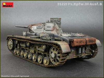 Pz.Kpfw.III Ausf.B w/Crew - image 30