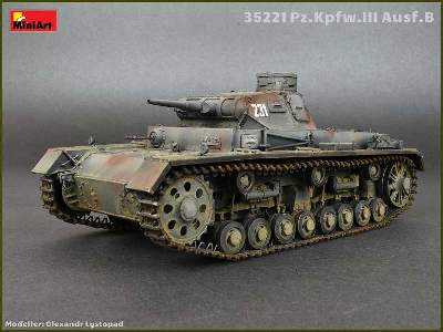 Pz.Kpfw.III Ausf.B w/Crew - image 31
