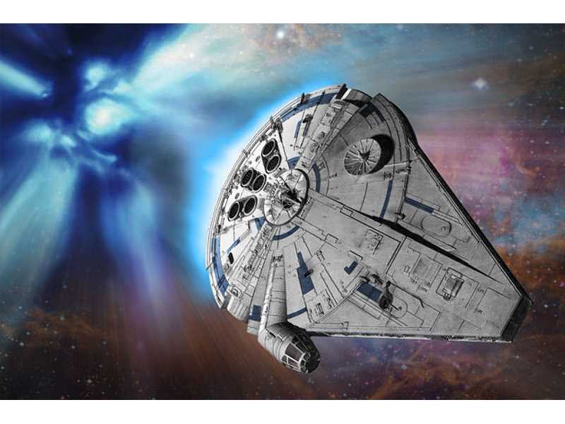 Build & Play  Millennium Falcon - image 1