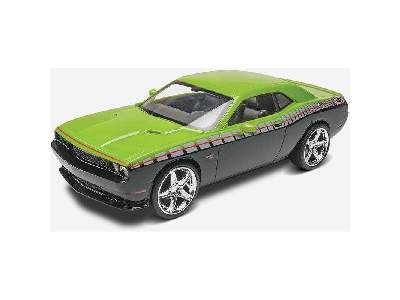 Monogram 4398 - 1/25 2013 Challenger Srt8 - image 2