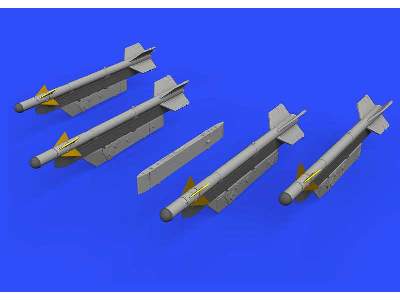 UB-16 rocket launchers for MiG-21 1/72 - Eduard - image 6