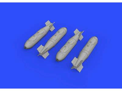 BL755 cluster bombs 1/48 - image 2
