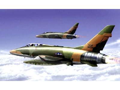 F-100F Super Sabre - image 1