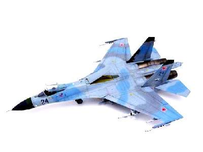 Sukhoi Su-27 Flanker B - image 10