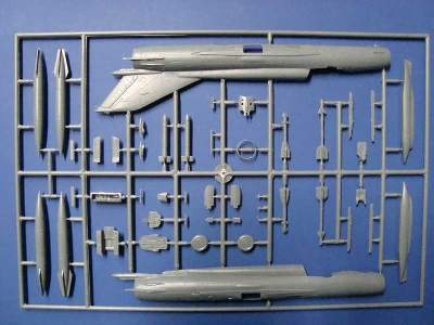 MiG-21MA Fishbed - image 2