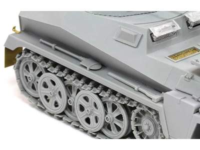 Sd.Kfz.250/9 Ausf.A le.S.P.W (2cm) - image 23