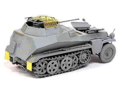 Sd.Kfz.250/9 Ausf.A le.S.P.W (2cm) - image 24
