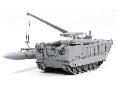 M688 Lance Loader-Transporter - image 20