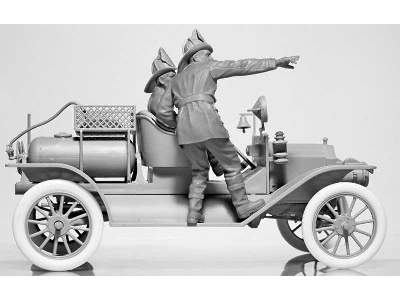 Ford Model T 1914 Fire Truck with Crew - image 11