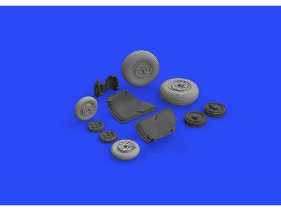 MiG-23ML wheels 1/48 - Eduard - image 7