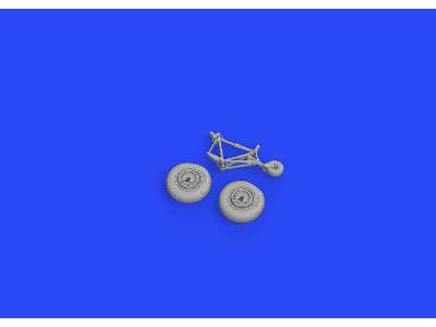 F4U wheels 1/72 - Tamiya - image 9