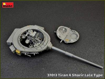Tiran 4 Late Type - Interior Kit - image 84