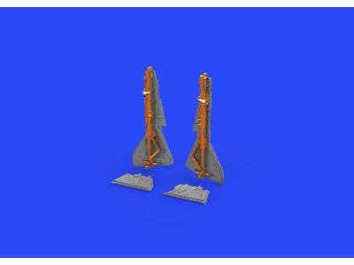 Fw 190A-5 undercarriage legs BRONZE 1/48 - image 2