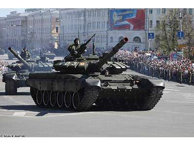 Soviet T-72B3 MBT  - image 1