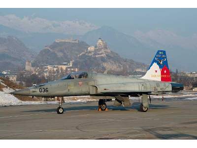 F-5E Swiss Air Force - image 1