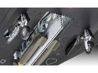 F-117A Nighthawk Stealth Fighter Model Set - image 2