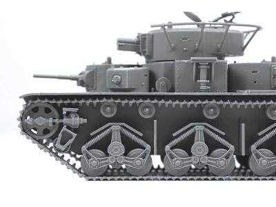 Soviet Heavy Tank T-35 - image 2