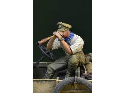 WWI Anzac Soldier With Monocular 1915-18 - image 1