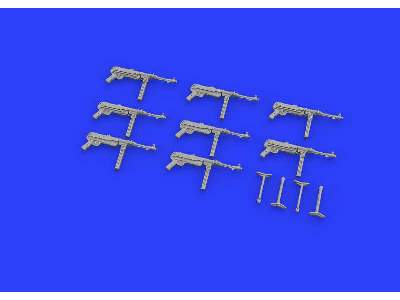 MP 40 machine gun 1/35 - image 10