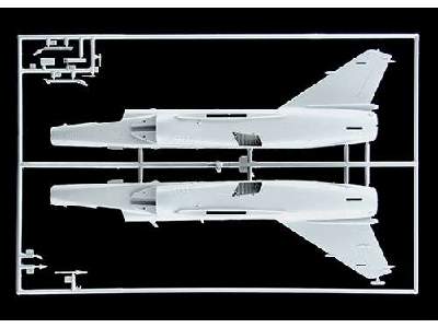 Dassault Mirage F1C - image 7