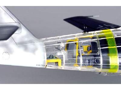Messerschmitt Me262 A-1a - Clear Edition - image 4