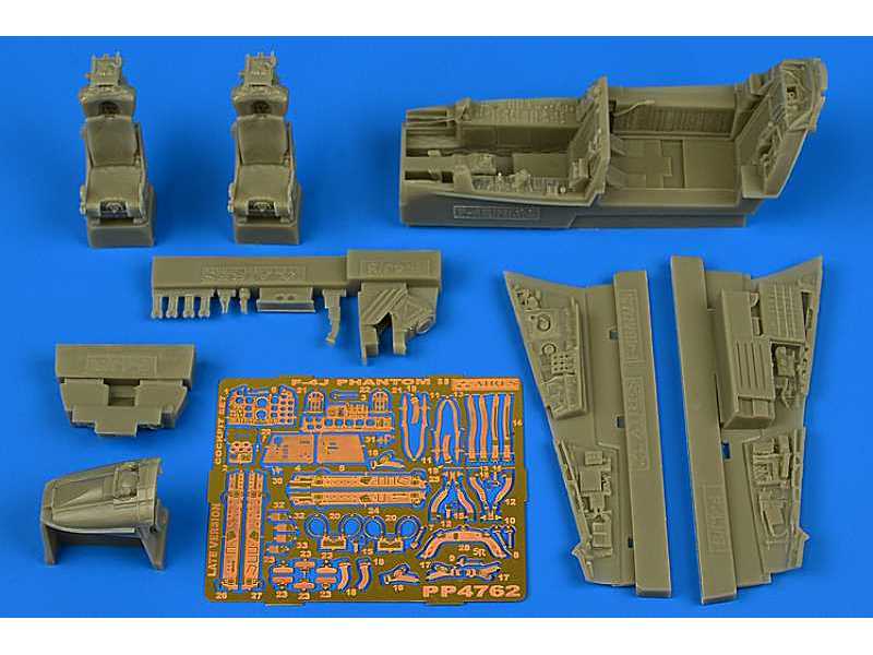 F-4J Phantom II (late v.) cockpit set - Zoukei Mura - image 1