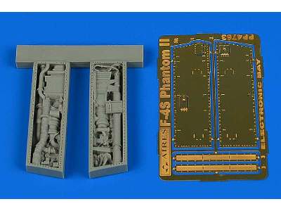 F-4S Phantom II electronic bay - Zoukei Mura - image 1